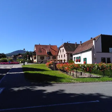 Hébergement de vacances & On The Route Des Vins *