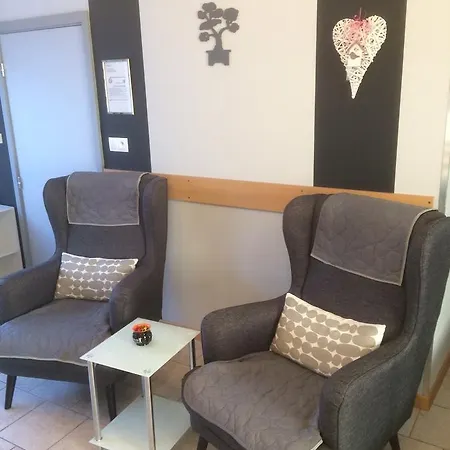 & On The Route Des Vins Feriehus